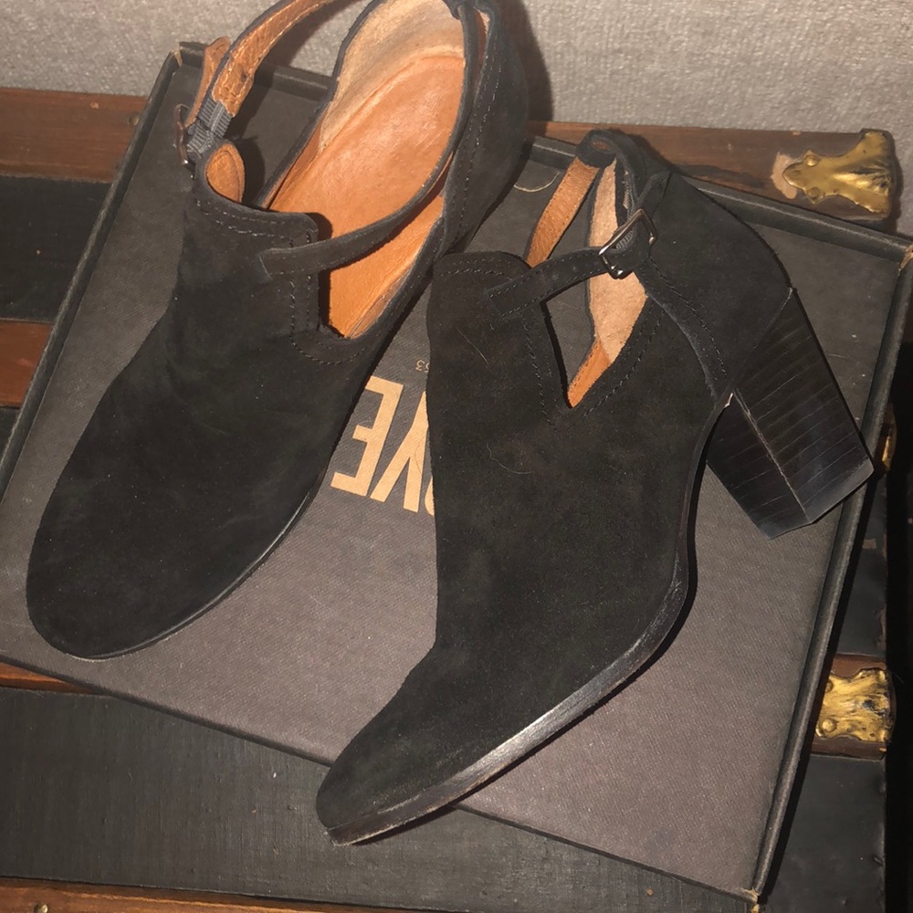 Frye Boots - 9.5